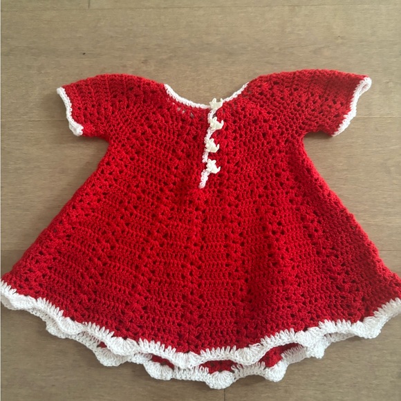 Crochet  Christmas valentines dress - Picture 2 of 4